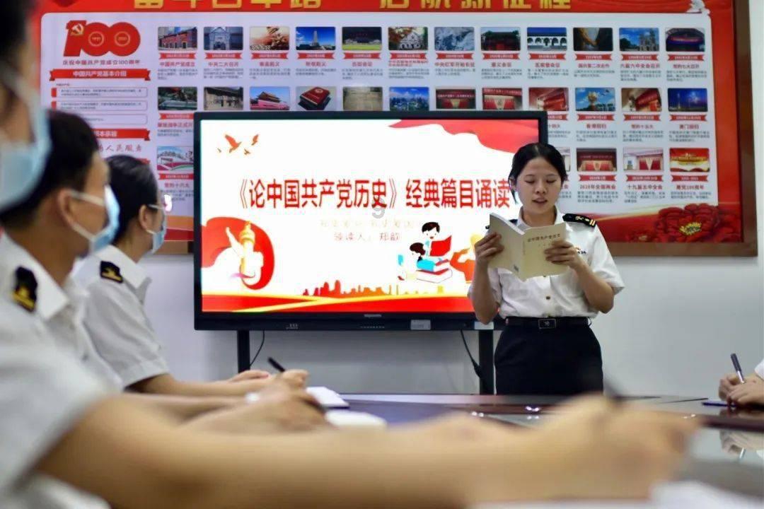 《花少》工作人员曝杨颖耍大牌!频繁甩脸色,艺人擦鞋受委屈